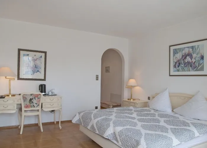 See-hotel Seeschau - Direkt Am Bodenseeufer Szálloda 4*